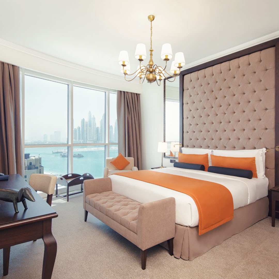 hotel_img