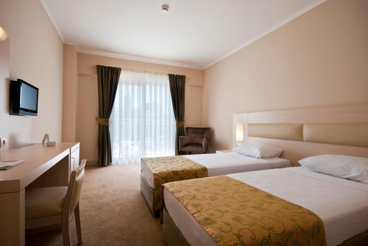 hotel_img