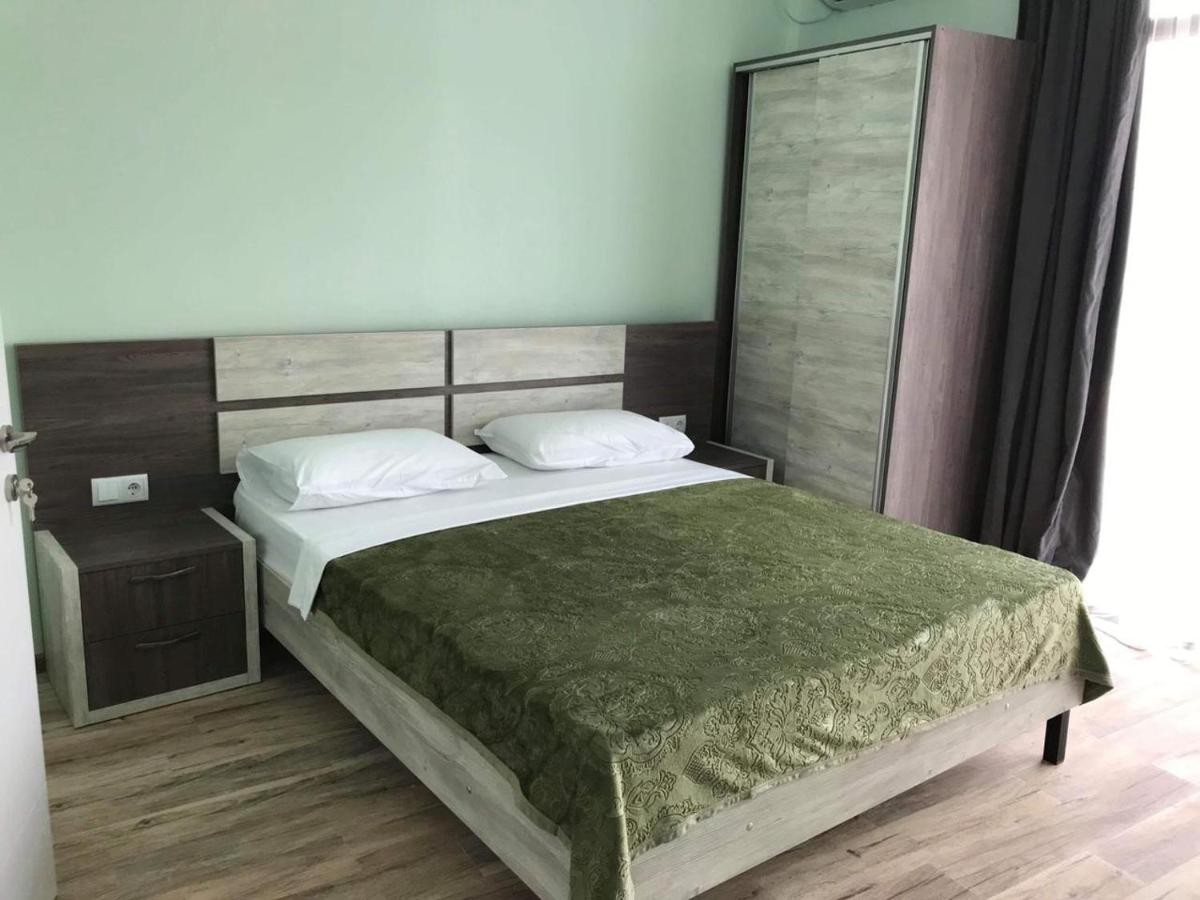 hotel_img