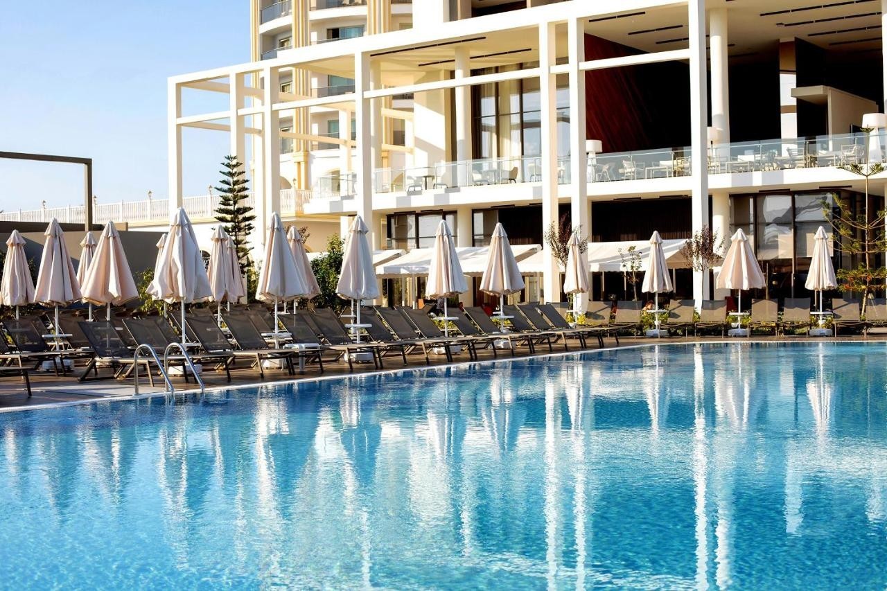 hotel_img