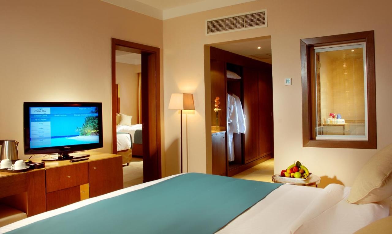 hotel_img