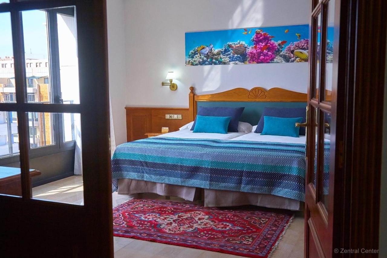 hotel_img