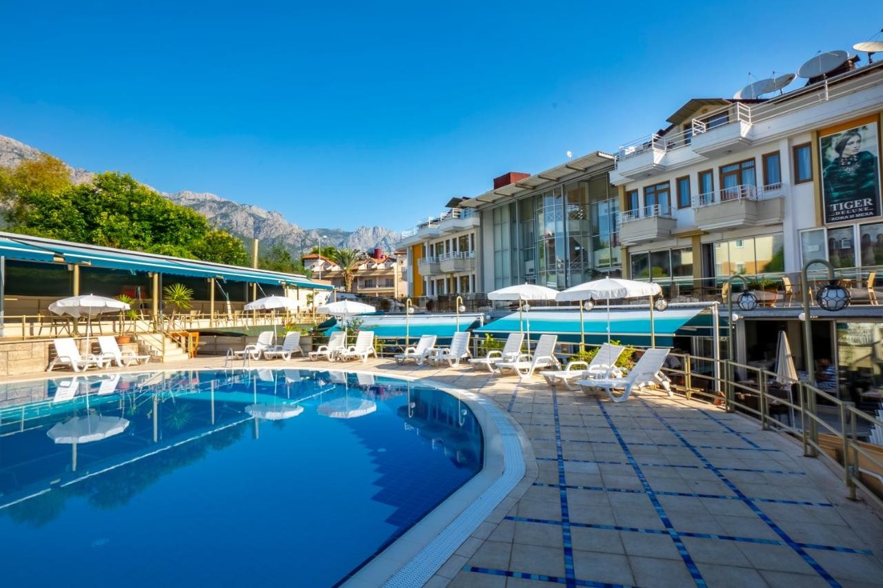 hotel_img