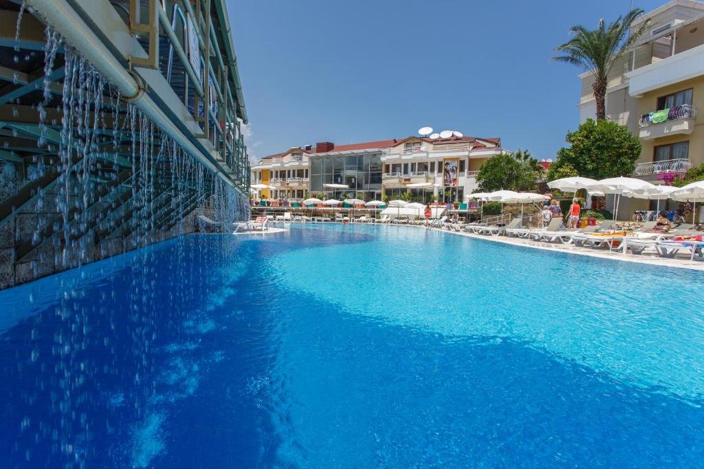 hotel_img