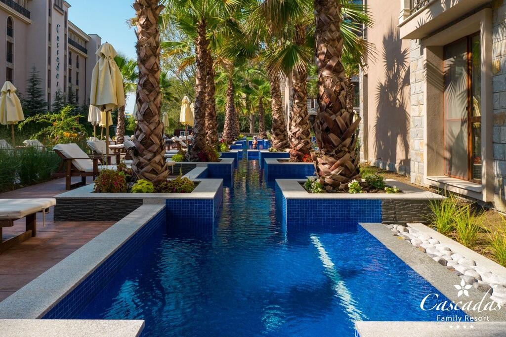 hotel_img