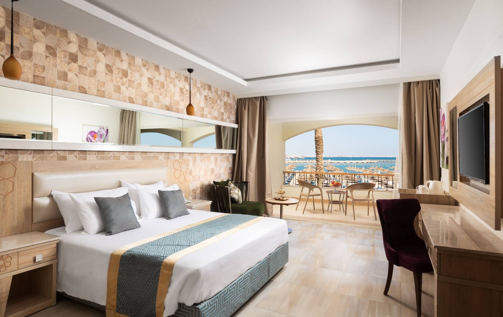 hotel_img