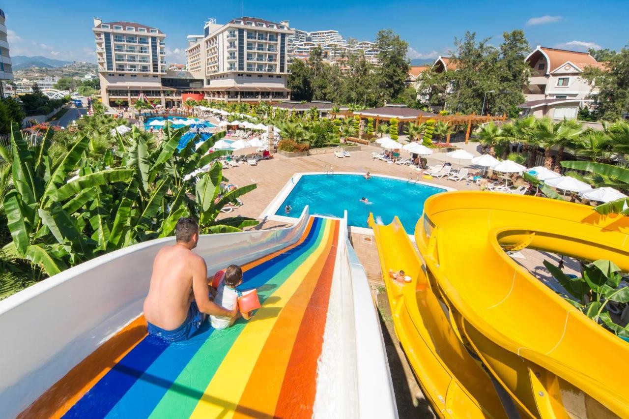 hotel_img
