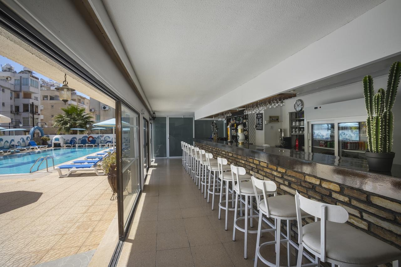 hotel_img