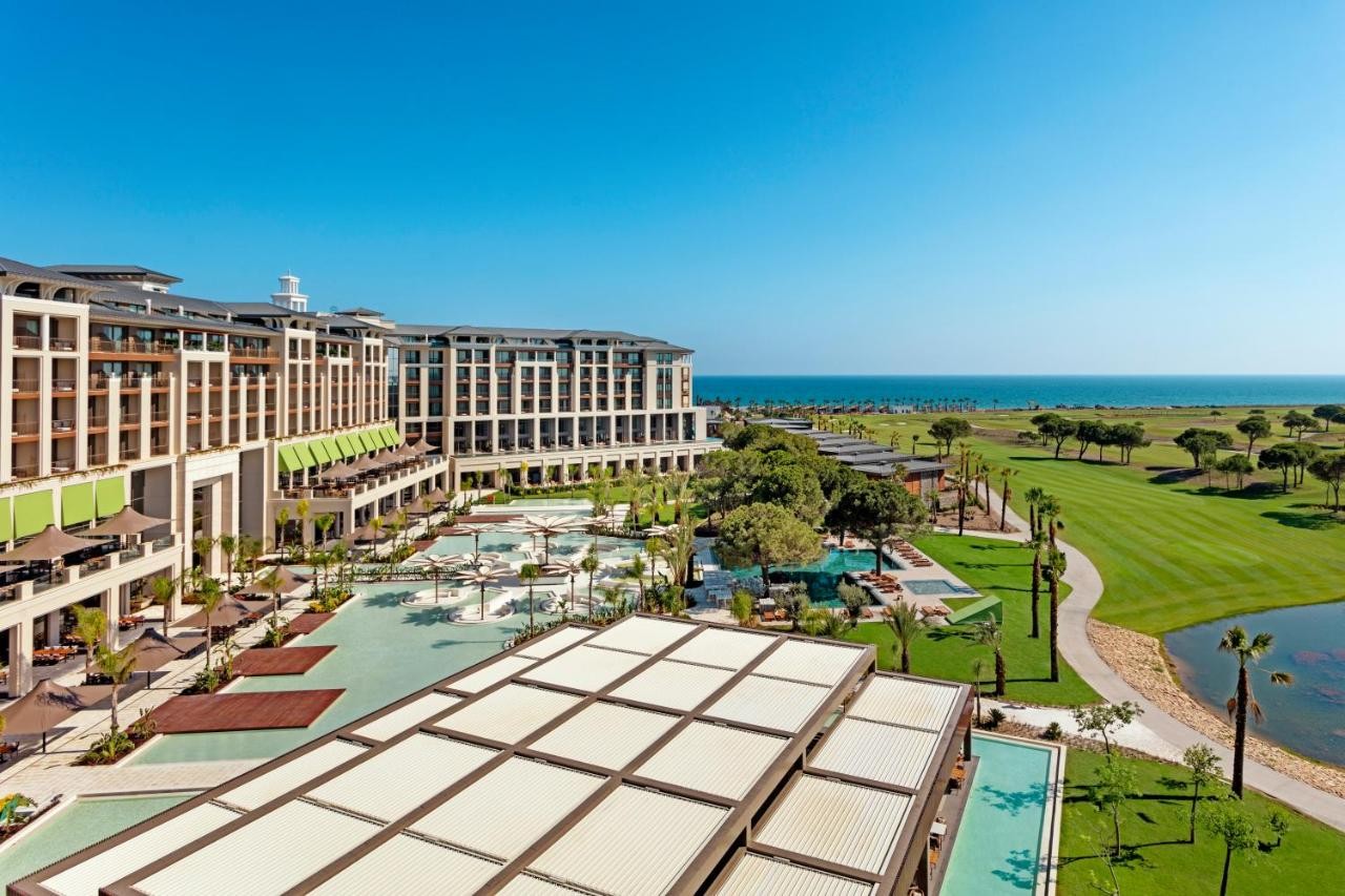 hotel_img