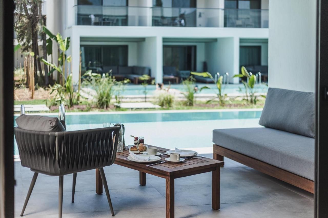 hotel_img