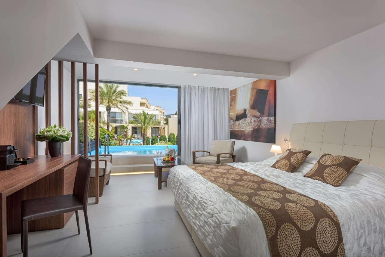 hotel_img