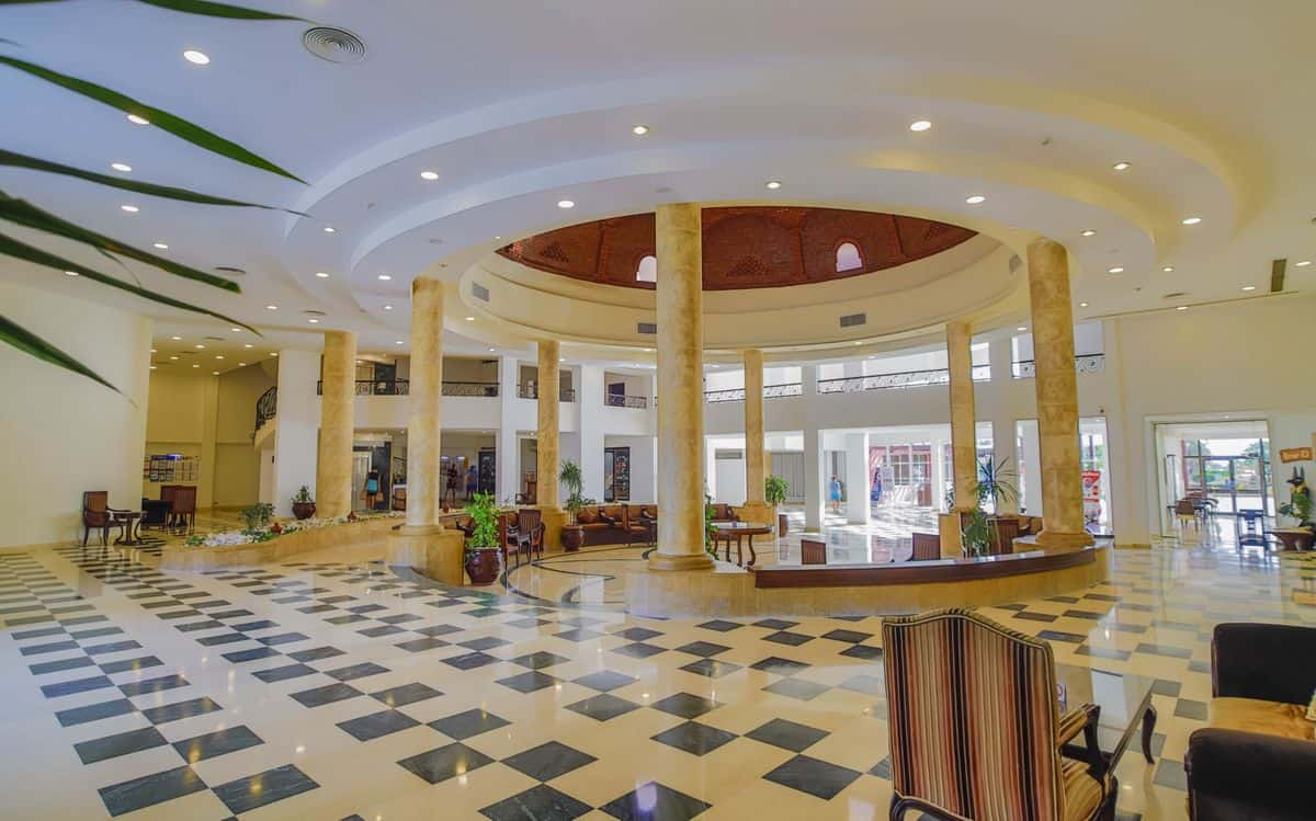 hotel_img