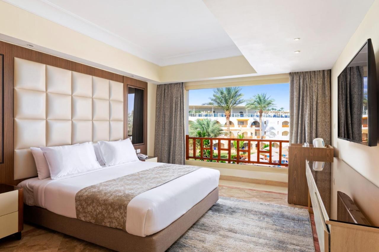 hotel_img