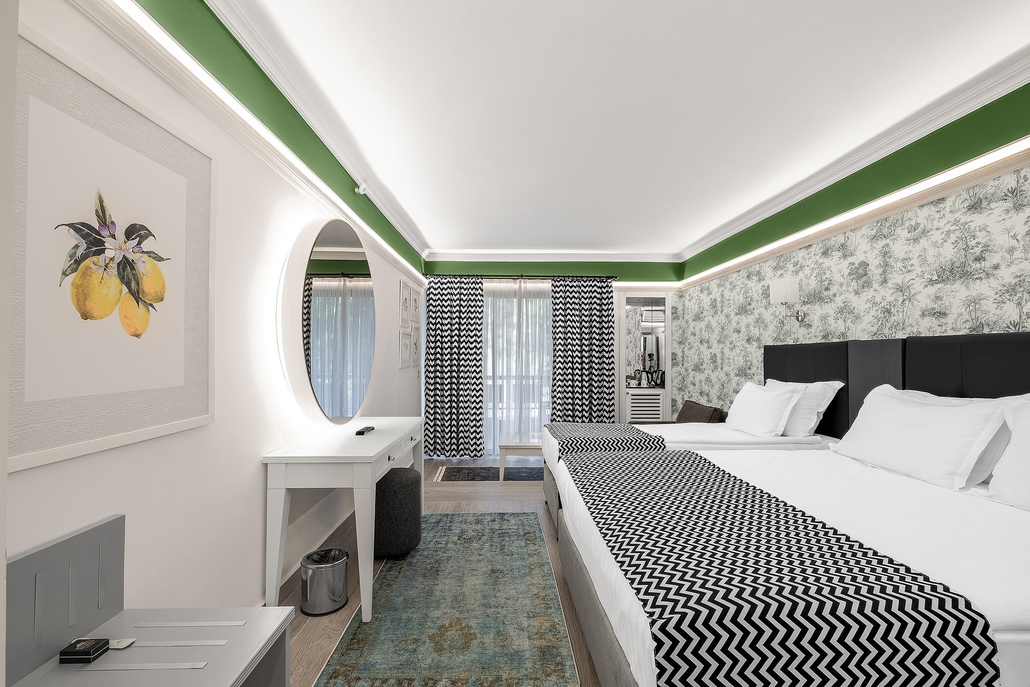 hotel_img