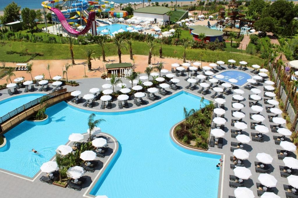 hotel_img