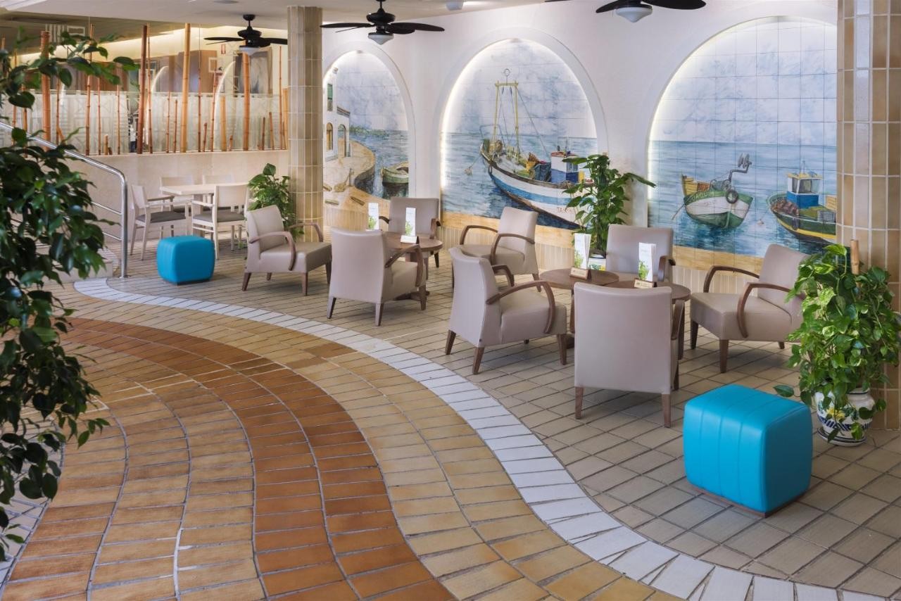 hotel_img