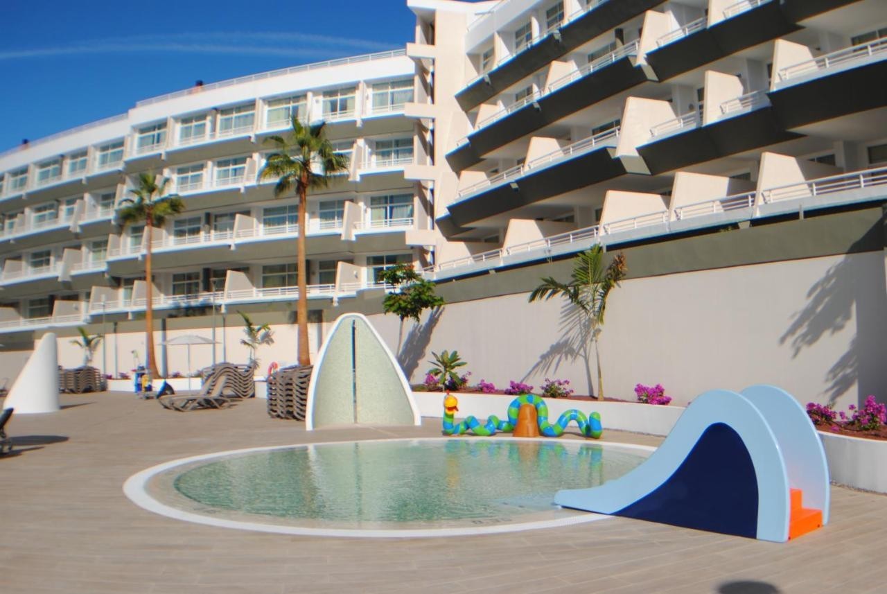 hotel_img
