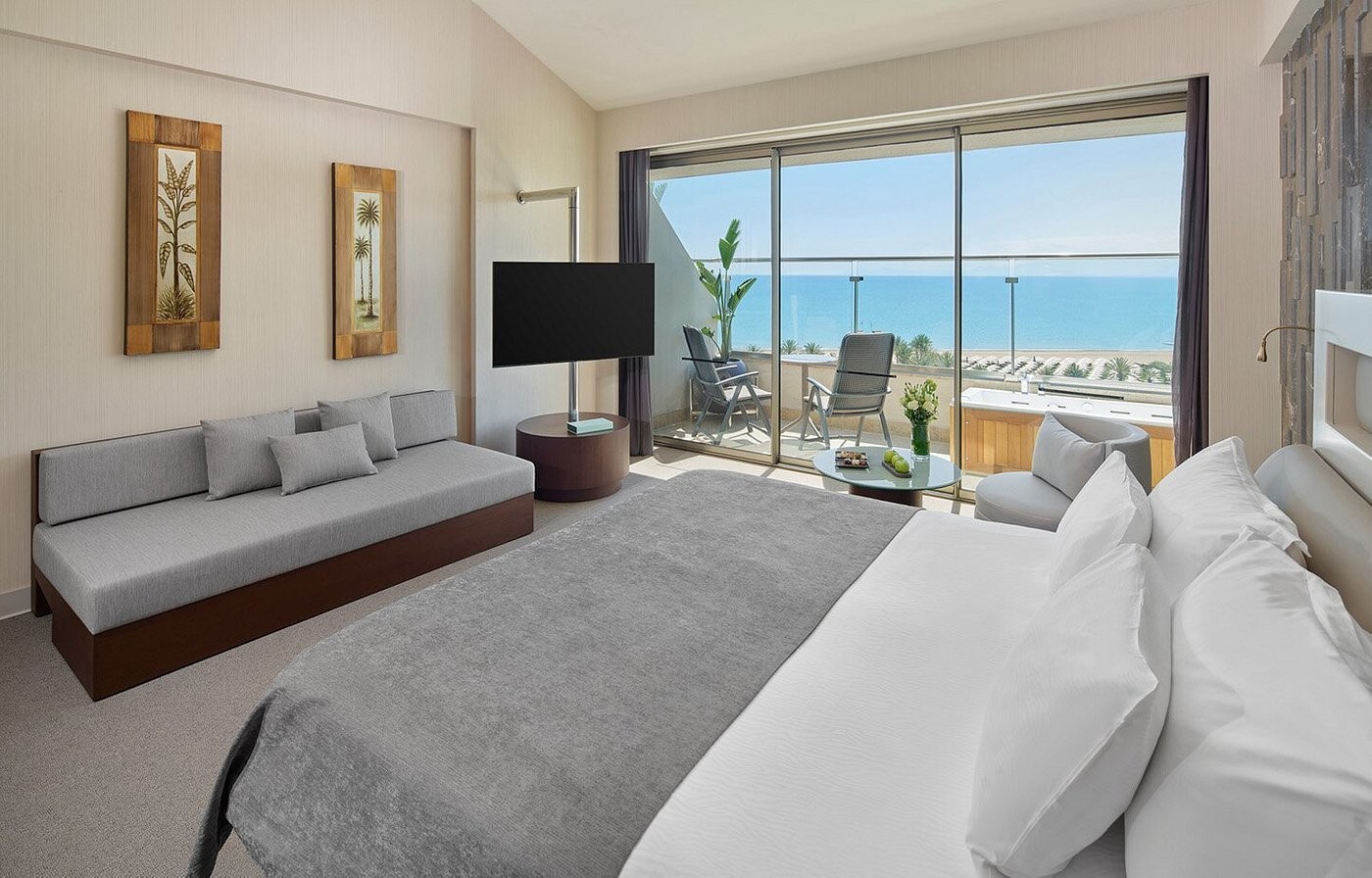 hotel_img