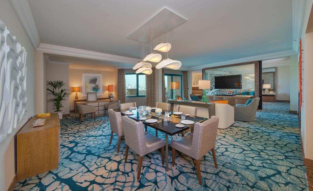 hotel_img
