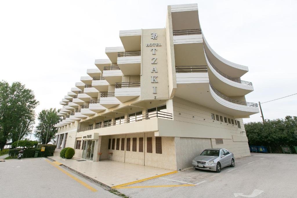 hotel_img