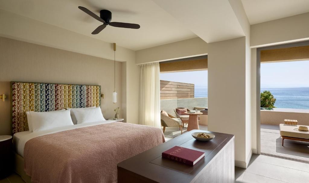 hotel_img