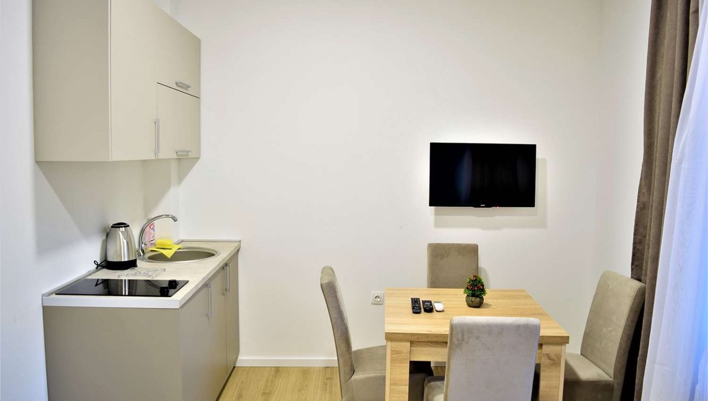 hotel_img