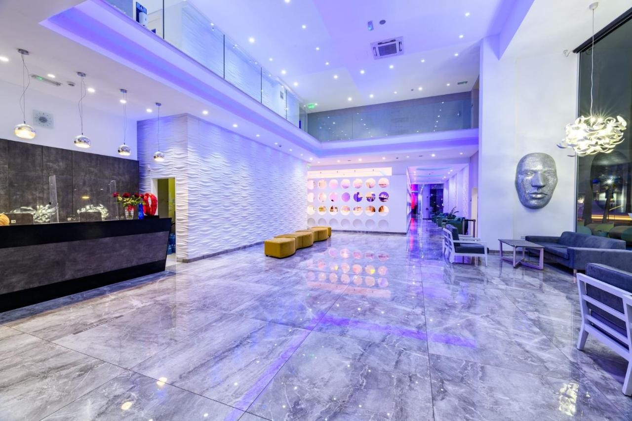 hotel_img