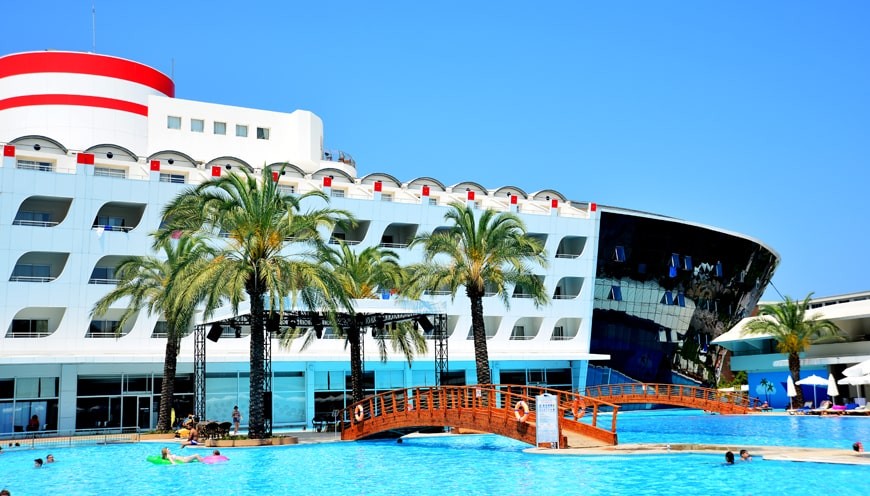 hotel_img