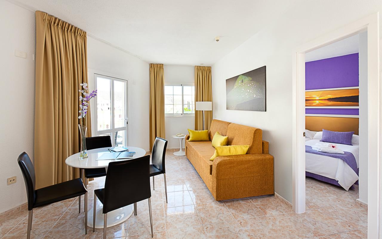 hotel_img