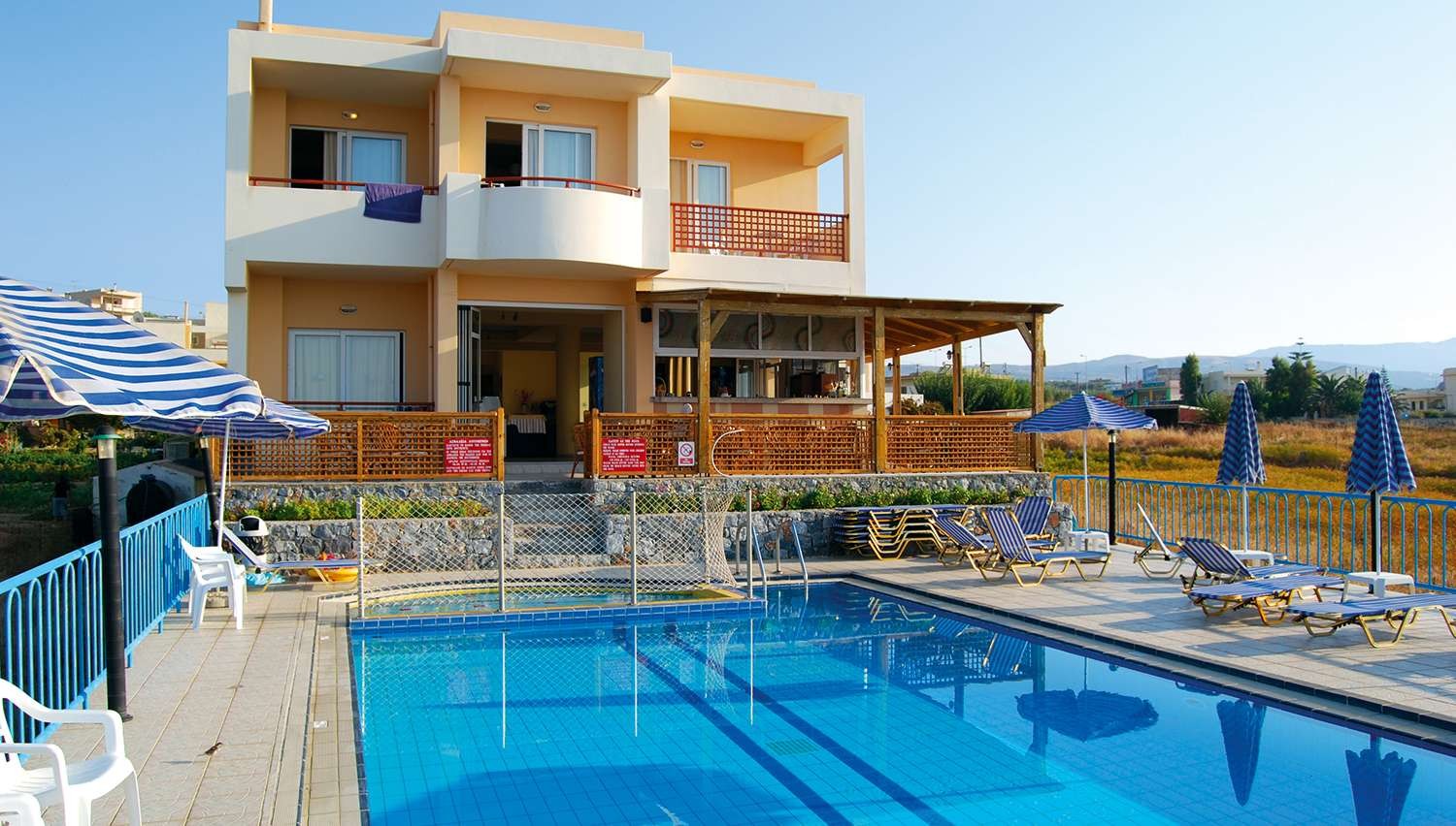 hotel_img