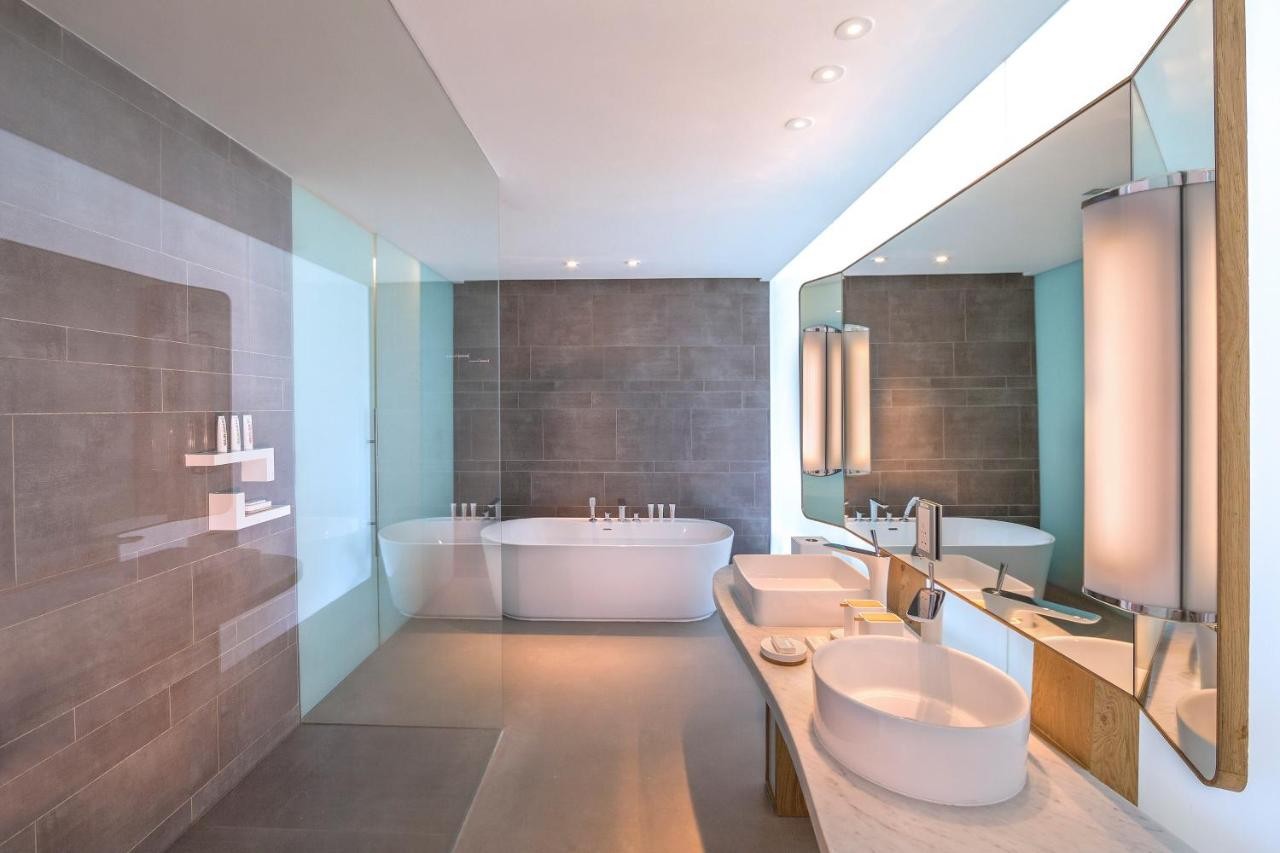 hotel_img