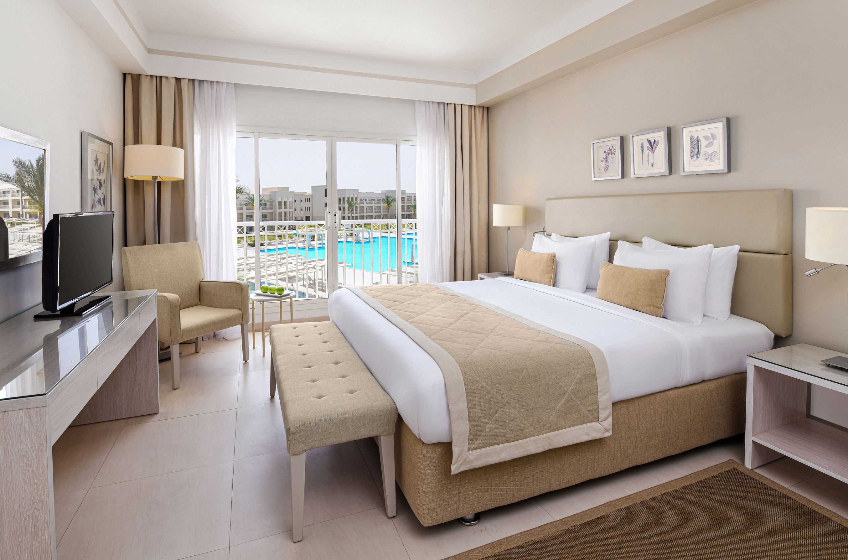 hotel_img