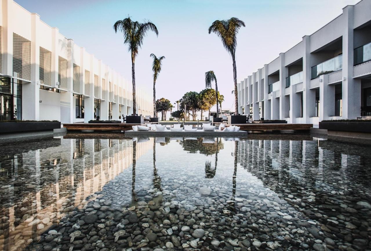 hotel_img