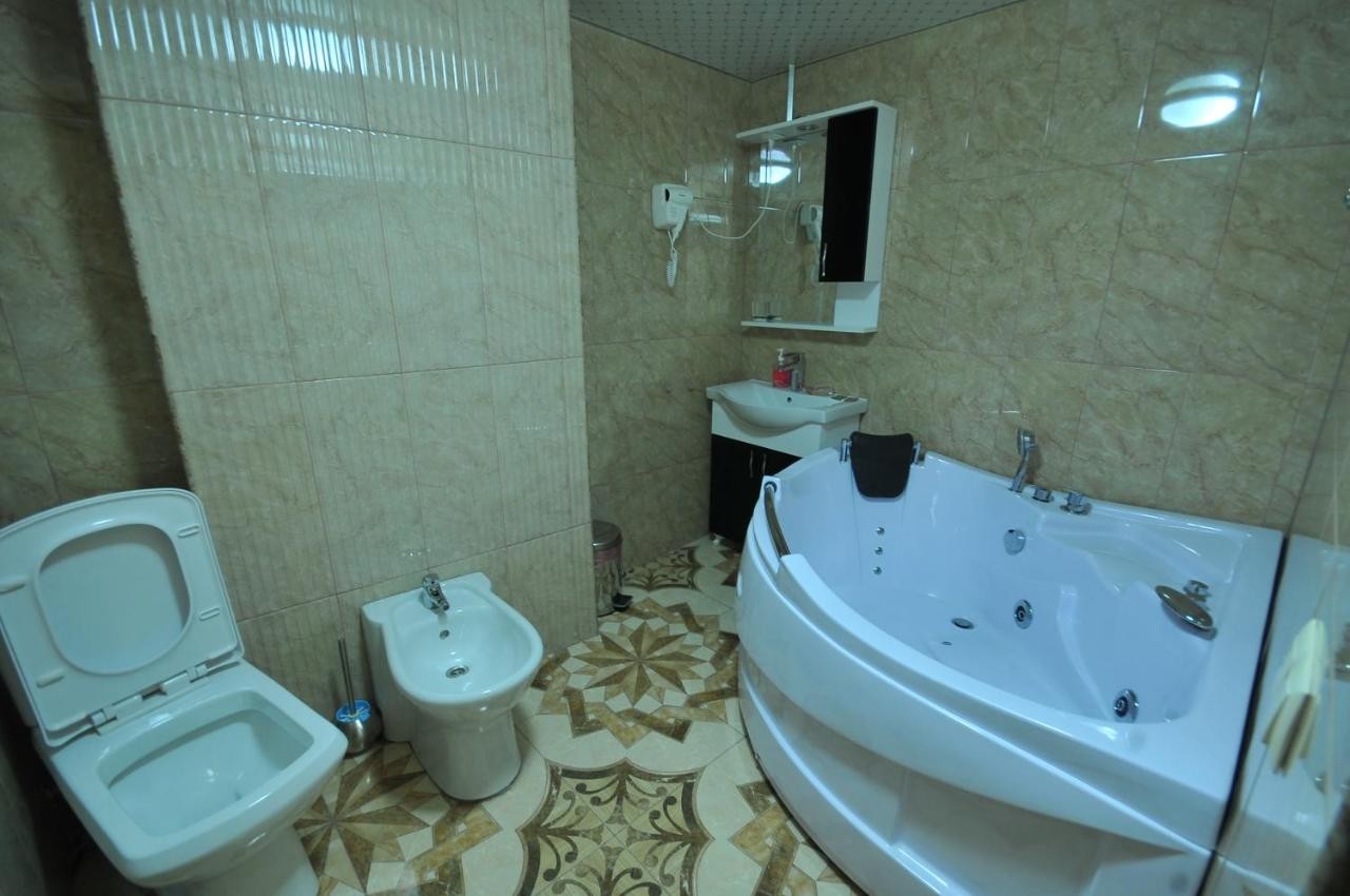 hotel_img