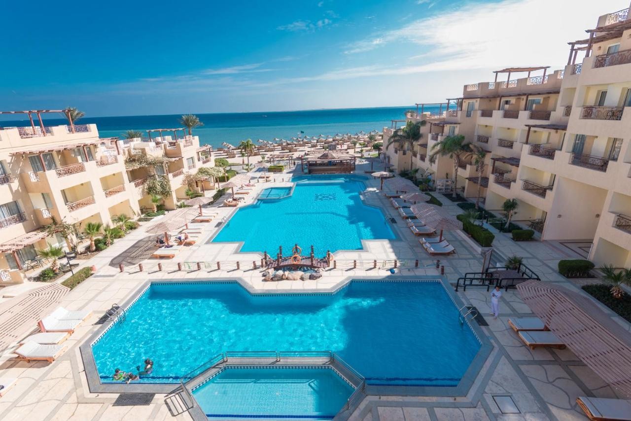 hotel_img