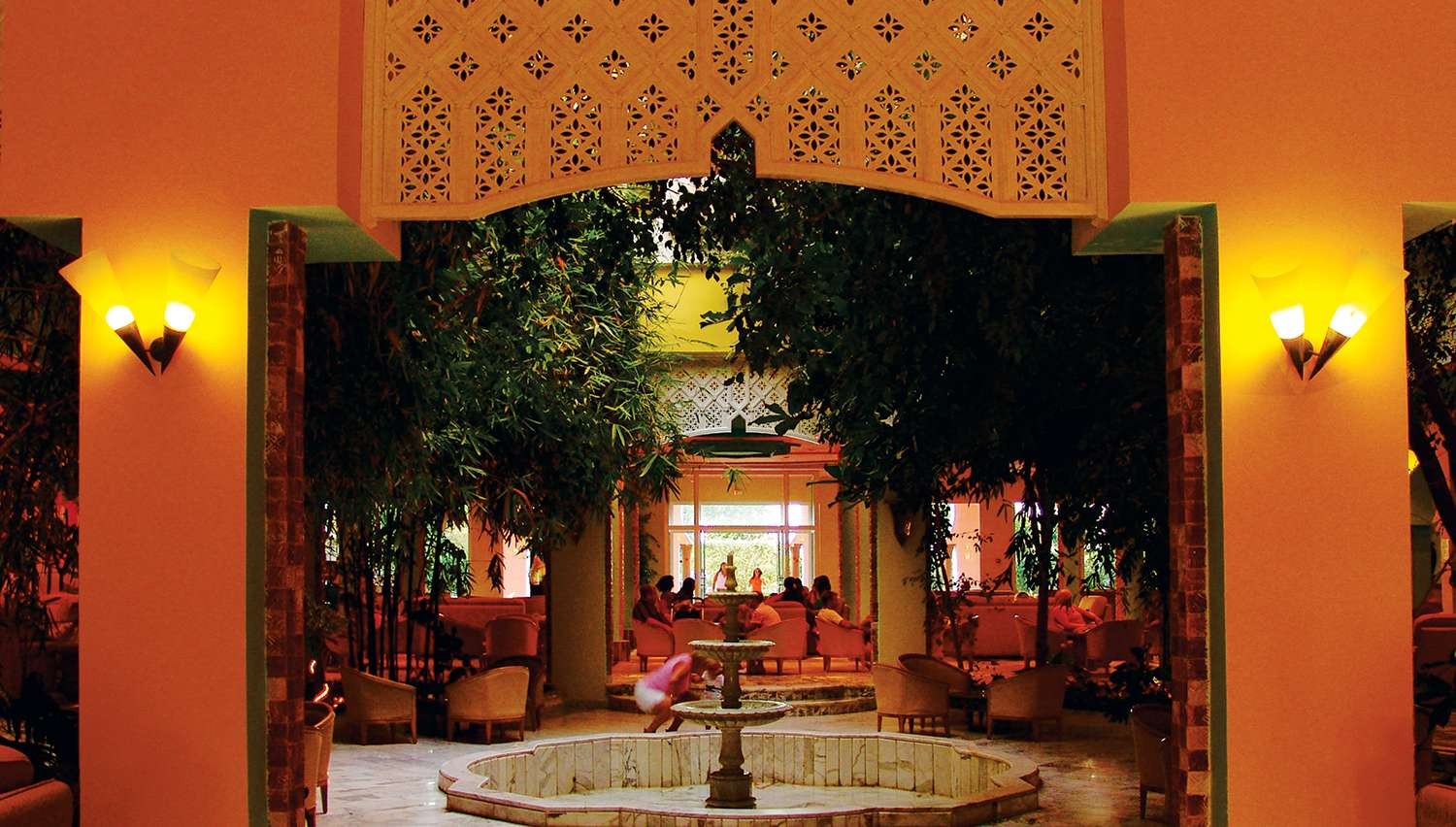 hotel_img