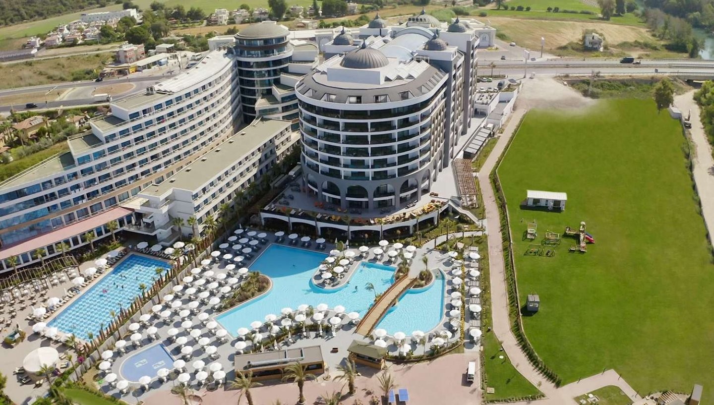 hotel_img