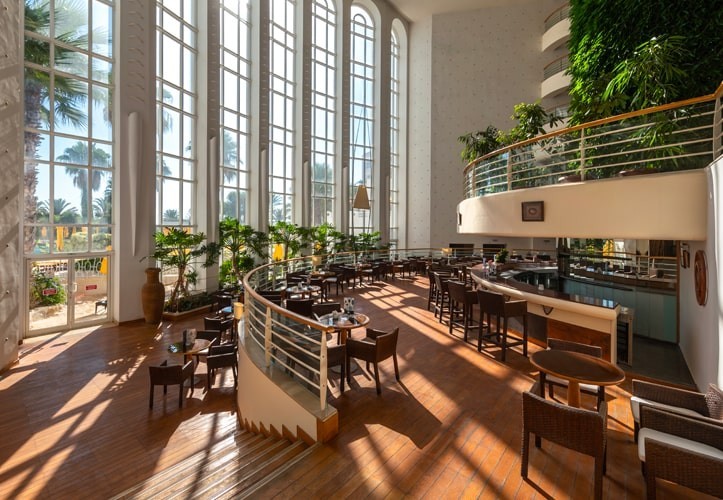 hotel_img