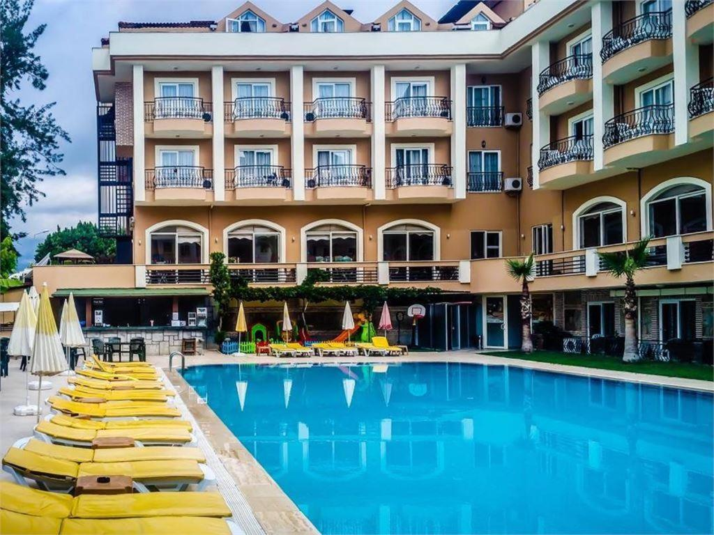 hotel_img