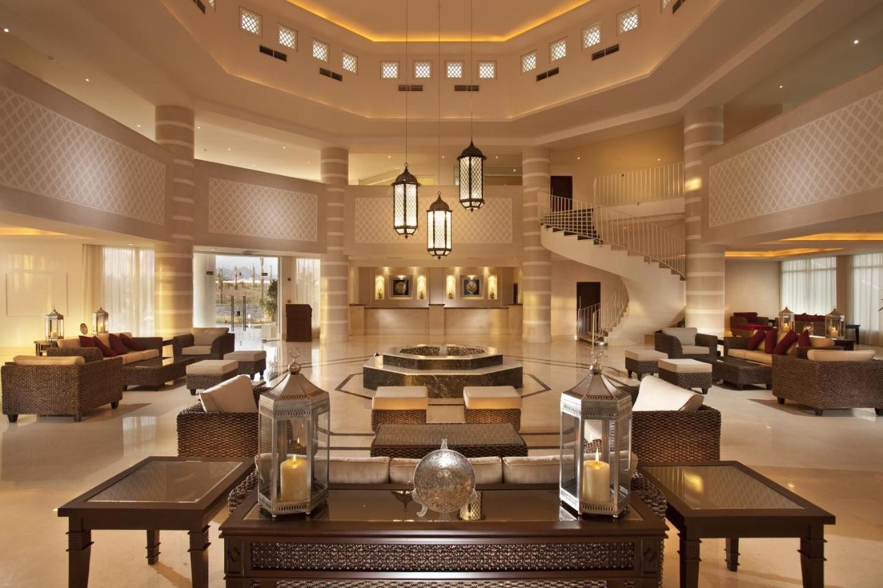 hotel_img