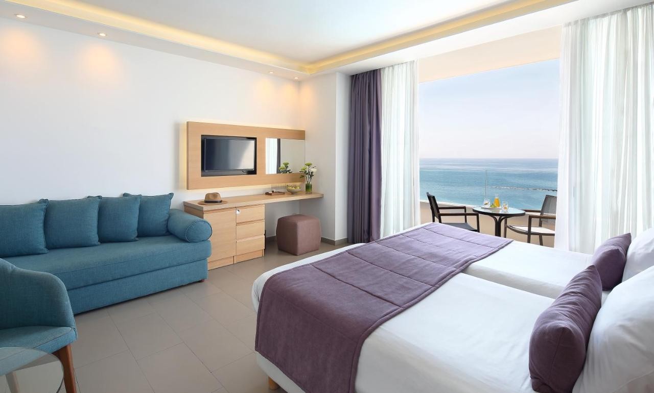 hotel_img