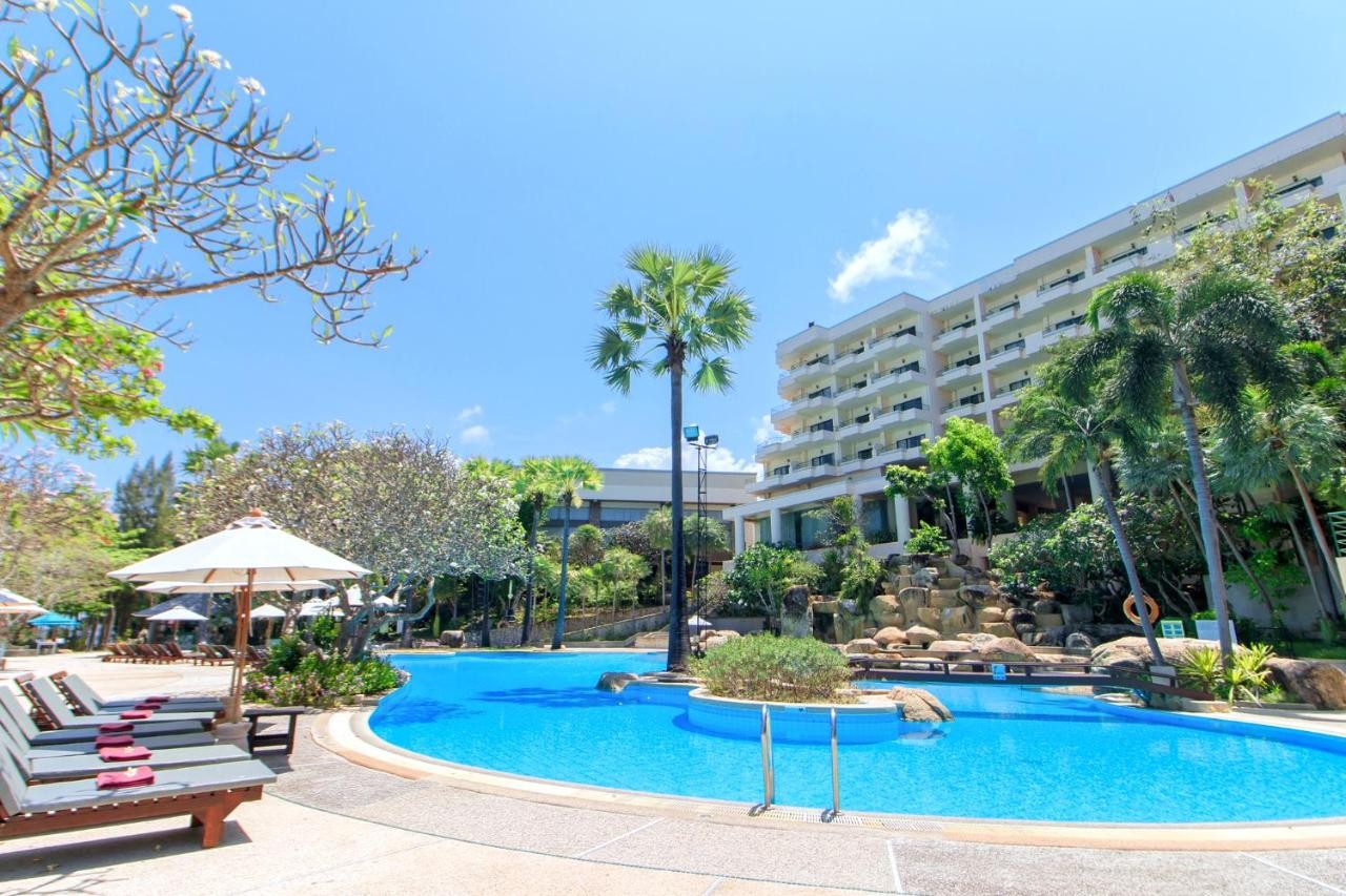 hotel_img