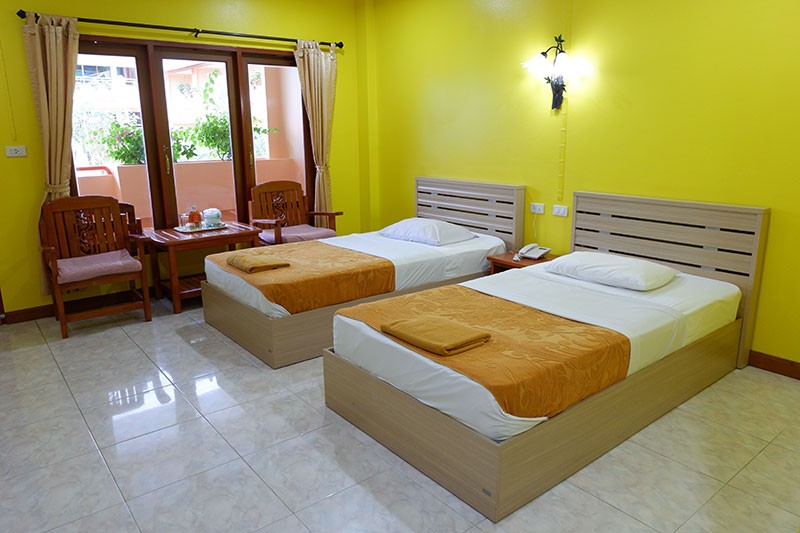 hotel_img