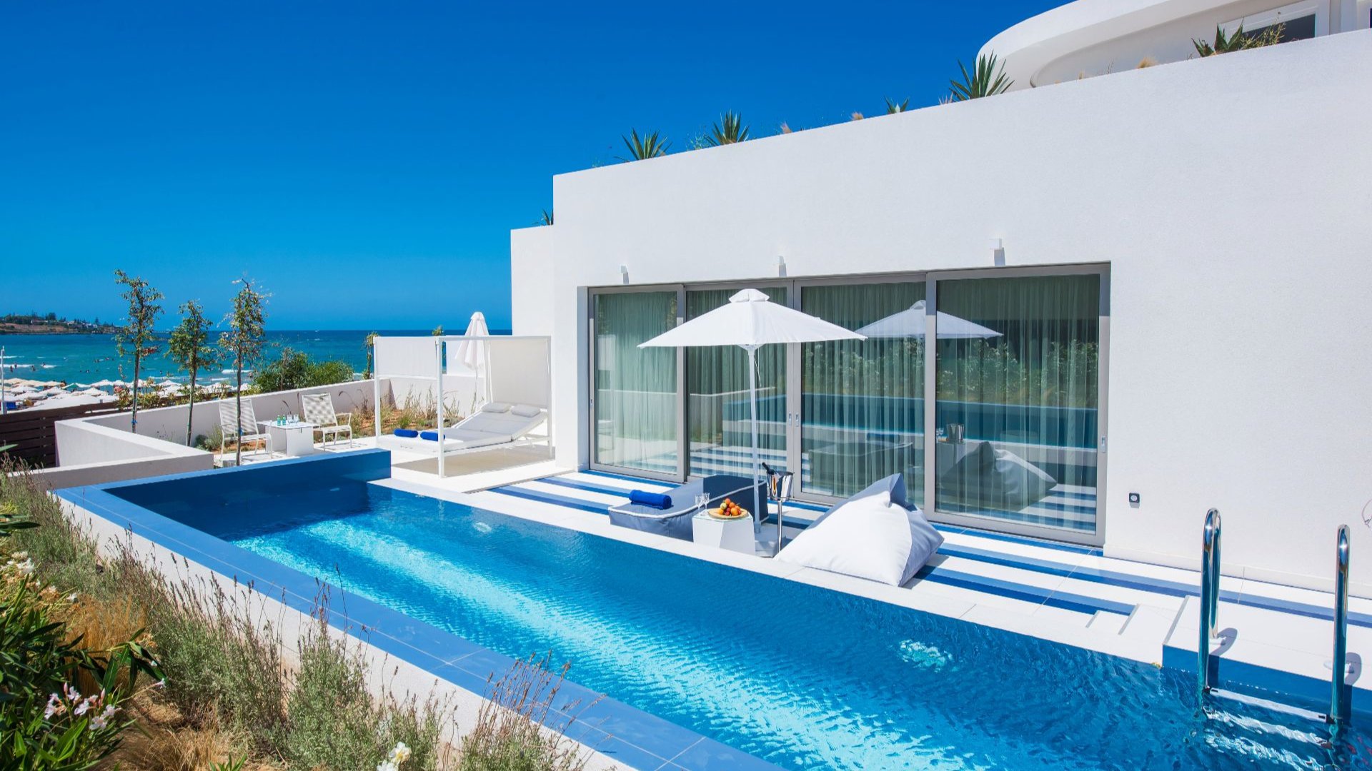                                     I-Resort, Beach Hotel & Spa 5*
                                  