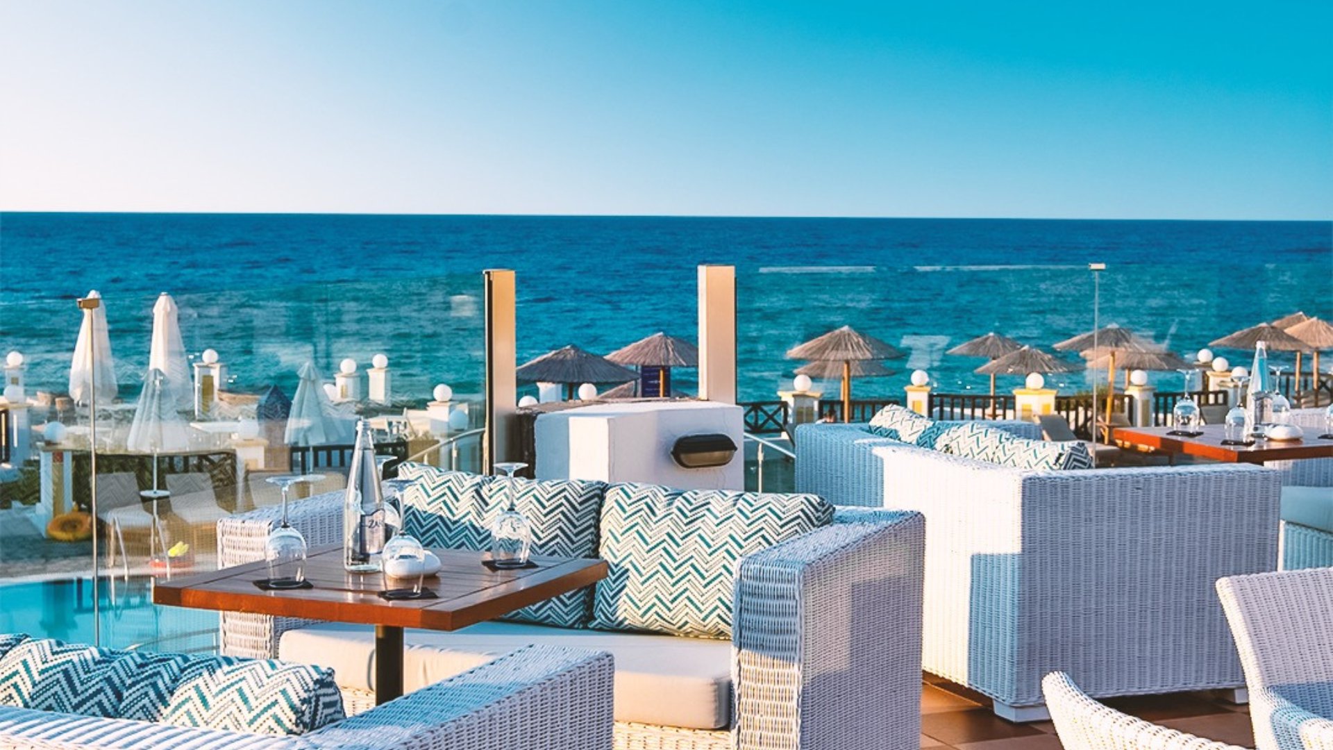                                     Alexander Beach Hotel & Village 5*
                                  